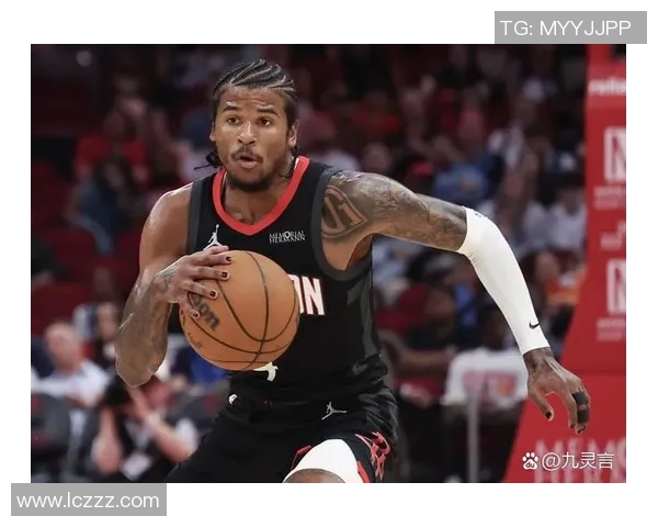火箭队季后赛表现不佳仅得分未破百其他七队争相发力展现强劲实力